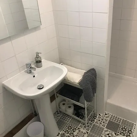 Apartamento Dépendance Calme Avec Jardin Au Coeur De Burdeos