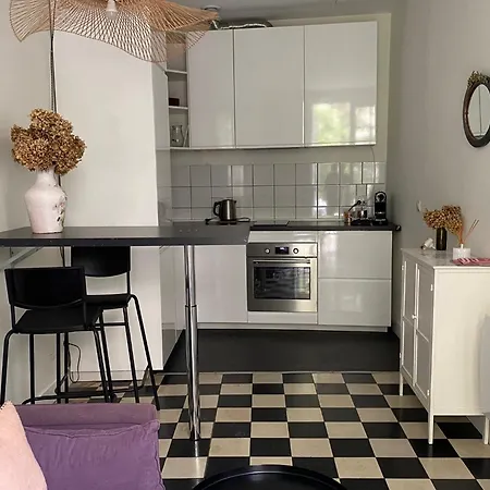 Dépendance Calme Avec Jardin Au Coeur De